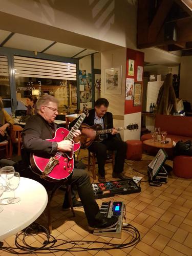 En concert au bar jazz Les Alizés à Saint-Gilles-Croix-de-Vie (85), le samedi 19 janvier 2019. Merci à Nicole et Florence !